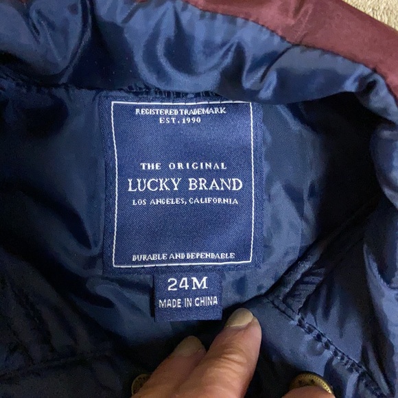 Lucky brand boy puffer vest 24 month - Picture 3 of 5